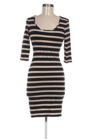 Kleid Oasis, Größe S, Farbe Mehrfarbig, Preis € 33,99