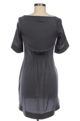 Kleid Patrizia Pepe, Größe XS, Farbe Grau, Preis € 105,00