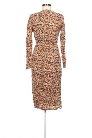 Šaty  Pieces, Velikost S, Barva Vícebarevné, Cena  1 249,00 Kč