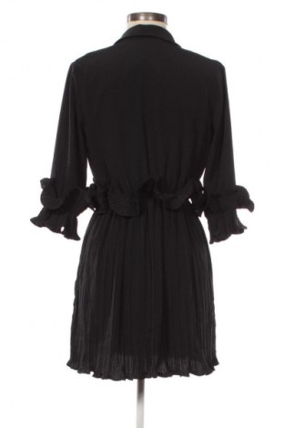 Φόρεμα Pretty Little Thing, Μέγεθος S, Χρώμα Μαύρο, Τιμή 7,99 €