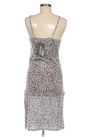 Šaty  Pretty Little Thing, Velikost XS, Barva Vícebarevné, Cena  651,00 Kč