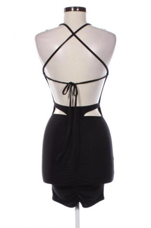 Šaty  Pretty Little Thing, Velikost XS, Barva Černá, Cena  369,00 Kč