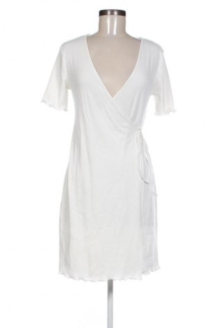 Kleid Primark, Größe M, Farbe Weiß, Preis 14,91 €
