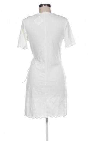 Kleid Primark, Größe M, Farbe Weiß, Preis 14,91 €