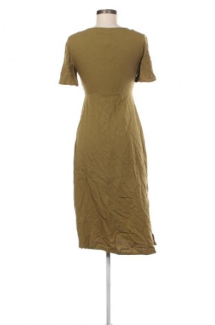 Kleid Pull&Bear, Größe M, Farbe Grün, Preis € 19,99