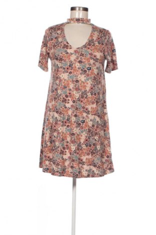 Kleid Pull&Bear, Größe S, Farbe Mehrfarbig, Preis € 14,77