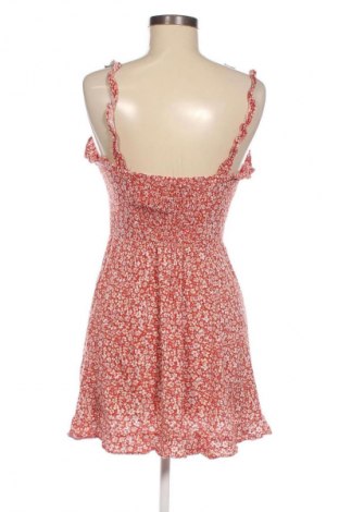 Kleid Pull&Bear, Größe M, Farbe Mehrfarbig, Preis € 14,77