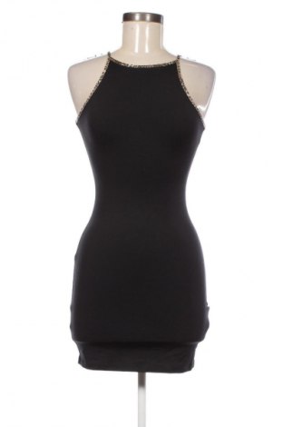 Φόρεμα Pull&Bear, Μέγεθος S, Χρώμα Μαύρο, Τιμή 29,99 €