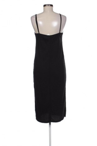 Šaty  Pull&Bear, Velikost XS, Barva Černá, Cena  309,00 Kč