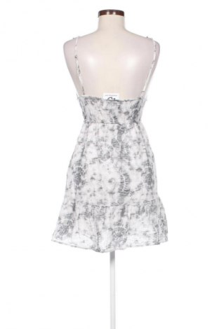 Sukienka Pull&Bear, Rozmiar S, Kolor Kolorowy, Cena 67,00 zł