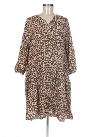Kleid Reserved, Größe XL, Farbe Mehrfarbig, Preis 20,99 €