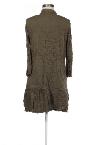 Kleid Reserved, Größe L, Farbe Grün, Preis € 9,99