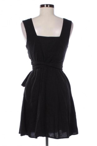 Kleid Reserved, Größe M, Farbe Schwarz, Preis 21,26 €