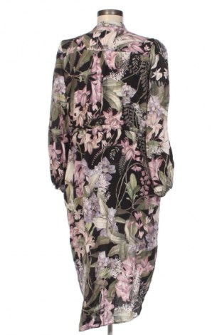 Kleid Reserved, Größe M, Farbe Mehrfarbig, Preis € 17,70