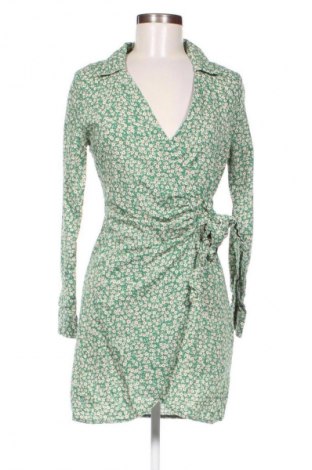 Kleid Reserved, Größe S, Farbe Mehrfarbig, Preis 15,00 €