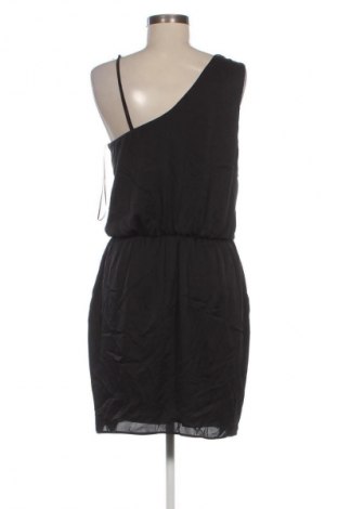 Kleid River Island, Größe M, Farbe Schwarz, Preis 42,99 €