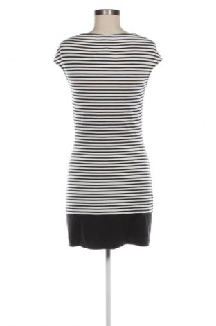 Kleid S.Oliver, Größe S, Farbe Mehrfarbig, Preis € 20,99