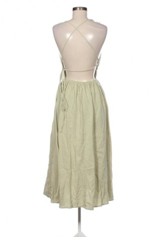 Kleid SHEIN, Größe S, Farbe Grün, Preis 23,52 €