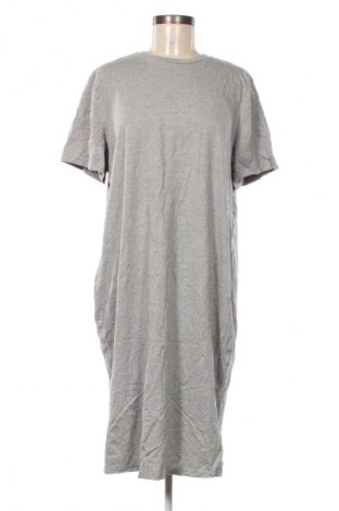 Kleid SHEIN, Größe XXL, Farbe Grau, Preis € 16,99