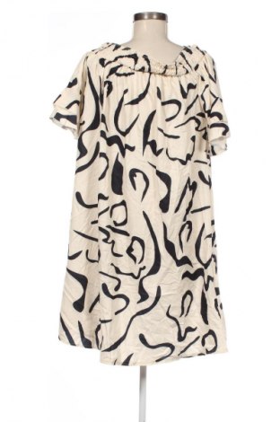 Kleid SHEIN, Größe XL, Farbe Mehrfarbig, Preis € 16,99