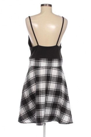 Φόρεμα SHEIN, Μέγεθος XL, Χρώμα Πολύχρωμο, Τιμή 14,77 €
