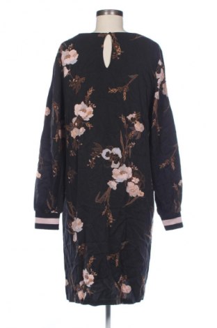 Kleid Saint Tropez, Größe L, Farbe Mehrfarbig, Preis € 24,49