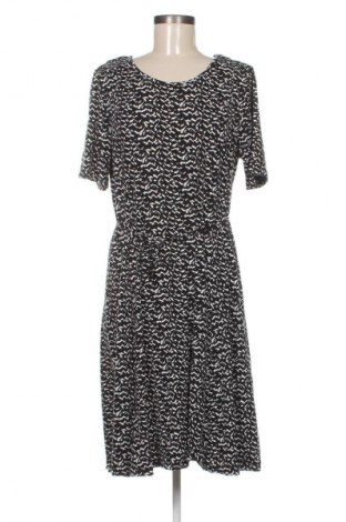 Kleid Signature, Größe L, Farbe Mehrfarbig, Preis € 11,99