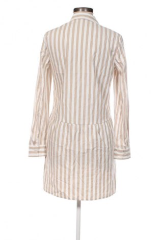 Kleid Stradivarius, Größe M, Farbe Mehrfarbig, Preis € 33,99