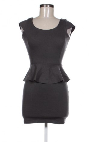 Φόρεμα Stradivarius, Μέγεθος S, Χρώμα Γκρί, Τιμή 14,83 €