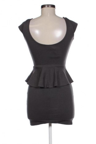 Φόρεμα Stradivarius, Μέγεθος S, Χρώμα Γκρί, Τιμή 14,83 €