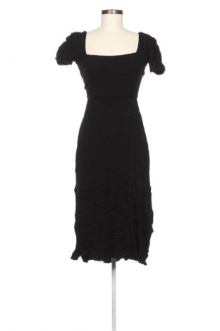 Kleid Stradivarius, Größe M, Farbe Schwarz, Preis € 13,99