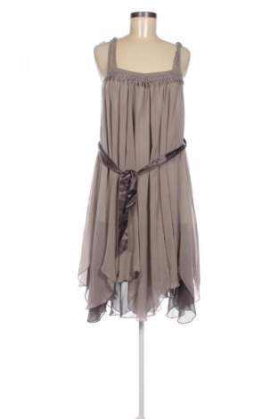 Rochie Super Star, Mărime M, Culoare Bej, Preț 120,76 Lei