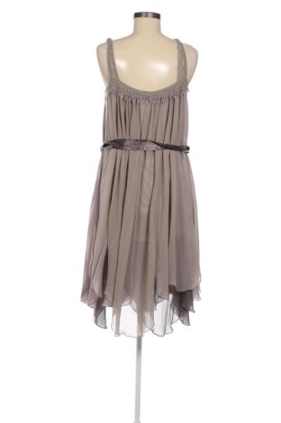Rochie Super Star, Mărime M, Culoare Bej, Preț 120,76 Lei