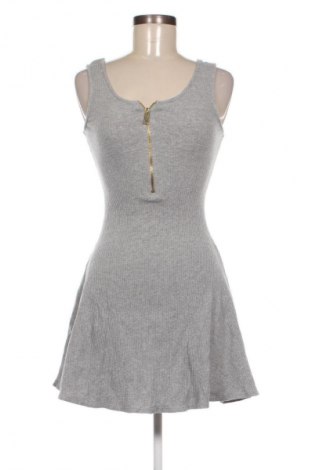 Kleid Tally Weijl, Größe M, Farbe Grau, Preis € 11,99
