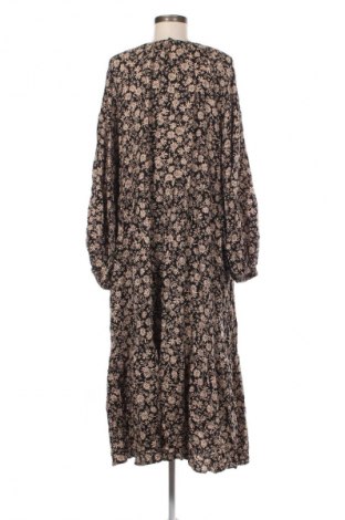 Rochie Target, Mărime XXL, Culoare Multicolor, Preț 165,99 Lei