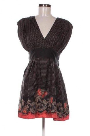 Sukienka Ted Baker, Rozmiar M, Kolor Kolorowy, Cena 361,00 zł