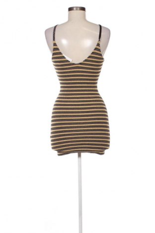 Sukienka Topshop, Rozmiar S, Kolor Kolorowy, Cena 101,99 zł