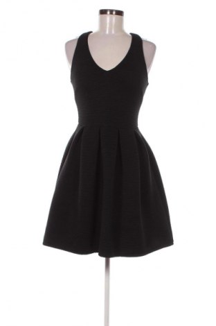 Šaty  Topshop, Velikost M, Barva Černá, Cena  349,00 Kč