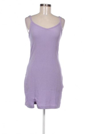 Kleid Trendyol, Größe M, Farbe Lila, Preis 25,00 €