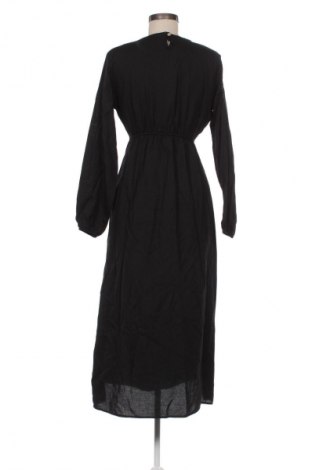 Šaty  Unbranded, Velikost XL, Barva Černá, Cena  582,00 Kč