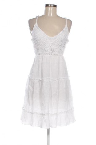 Φόρεμα Unbranded, Μέγεθος M, Χρώμα Λευκό, Τιμή 14,99 €