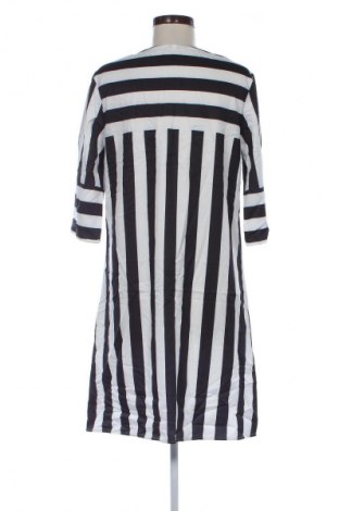 Kleid Unbranded, Größe M, Farbe Mehrfarbig, Preis € 20,99