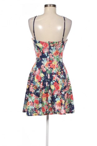 Kleid Unbranded, Größe M, Farbe Mehrfarbig, Preis € 17,99
