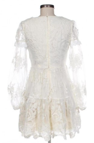 Kleid Unbranded, Größe S, Farbe Weiß, Preis 27,80 €