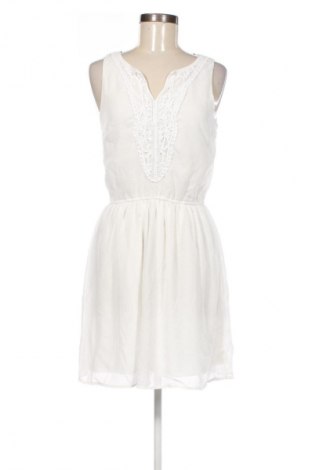 Kleid Unbranded, Größe M, Farbe Weiß, Preis € 17,99