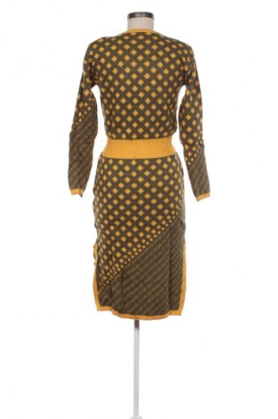 Rochie Unbranded, Mărime M, Culoare Multicolor, Preț 121,00 Lei