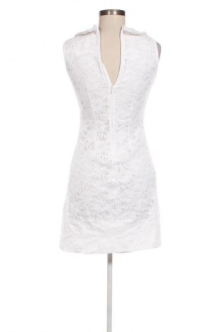 Φόρεμα Unbranded, Μέγεθος S, Χρώμα Λευκό, Τιμή 14,77 €