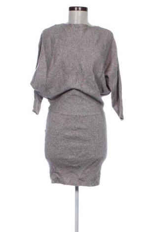 Šaty  Unbranded, Velikost L, Barva Šedá, Cena  469,00 Kč