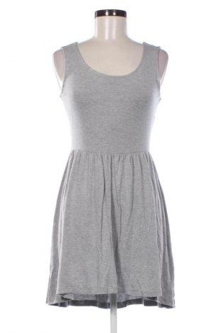 Kleid United Colors Of Benetton, Größe S, Farbe Grau, Preis € 24,99