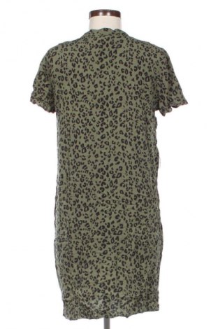 Kleid VILA, Größe M, Farbe Mehrfarbig, Preis € 27,99